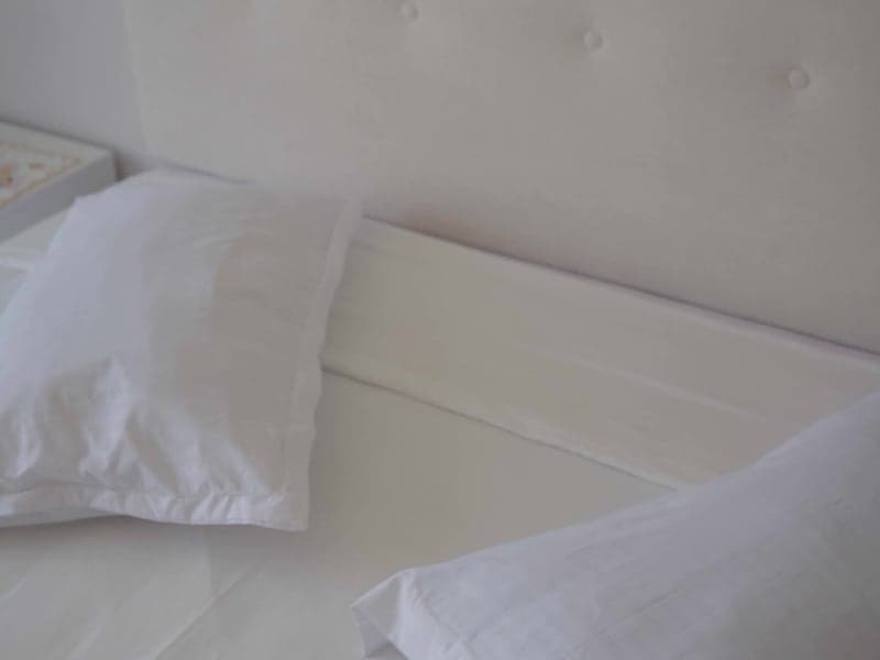 Room_bed_d3uafn